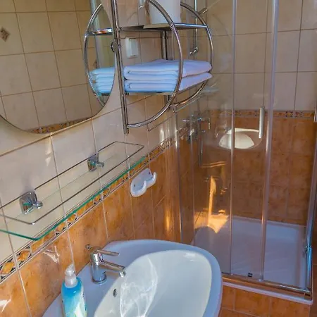 Campari Panzio Bed and Breakfast 3*