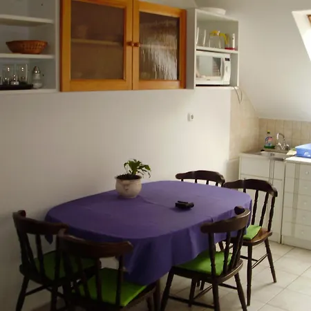 Campari Panzio Bed and Breakfast Gyenesdiás